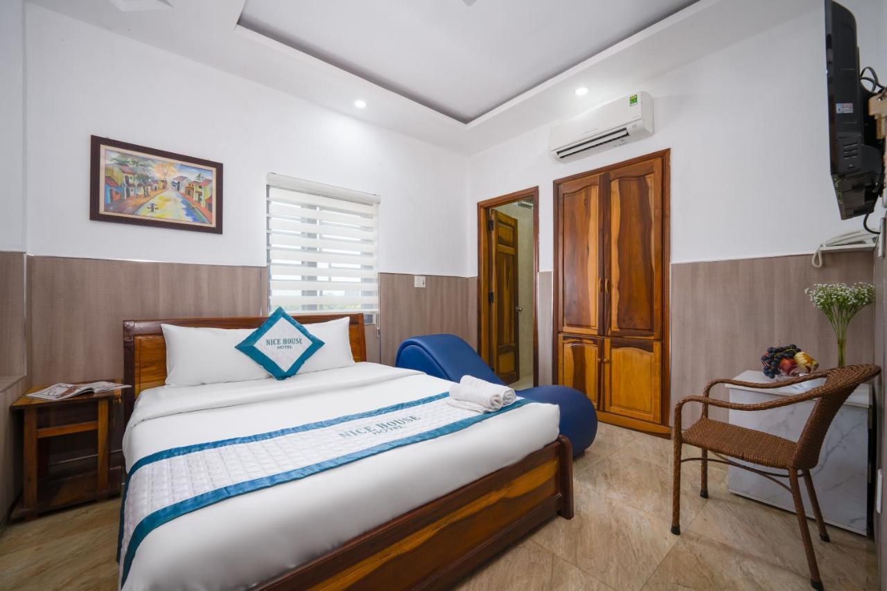דה נאנג Nice House Hotel - Near My Khe Beach מראה חיצוני תמונה
