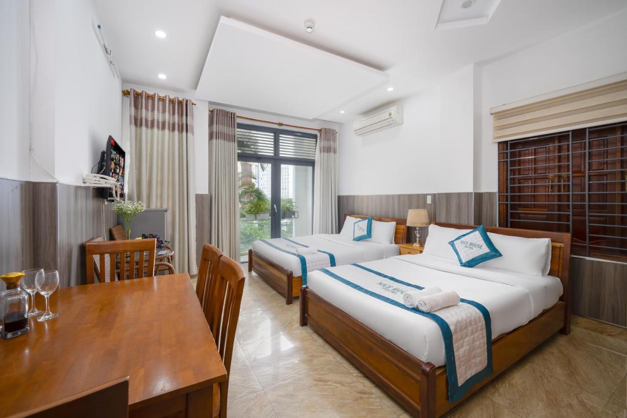 דה נאנג Nice House Hotel - Near My Khe Beach מראה חיצוני תמונה
